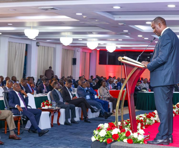 PS Wagunda making a presentation